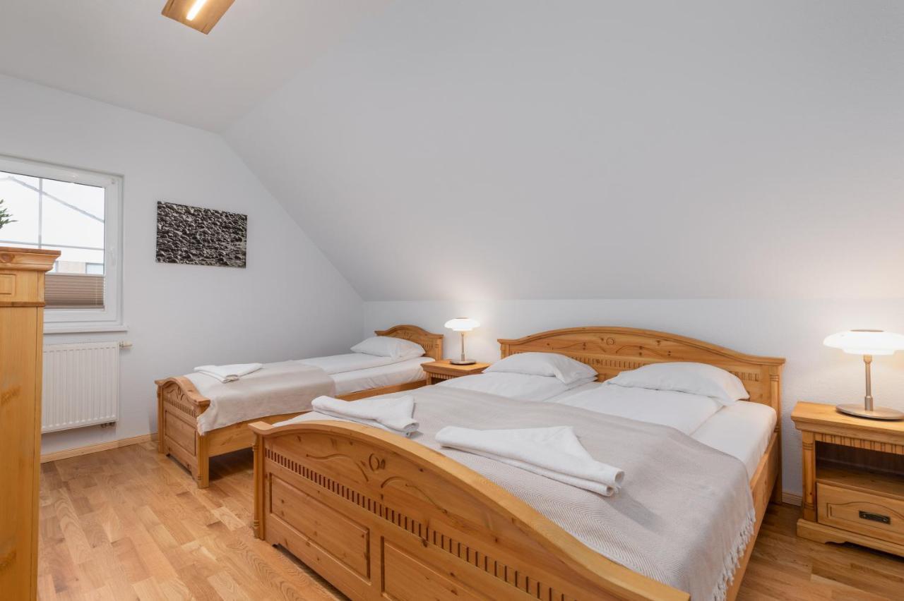 Cozy House 3 Bedrooms & Fireplace, Family With Dogs Welcome Zastan Kültér fotó