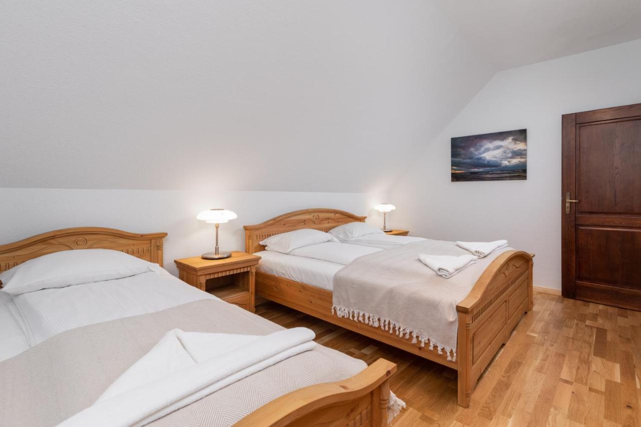 Cozy House 3 Bedrooms & Fireplace, Family With Dogs Welcome Zastan Kültér fotó
